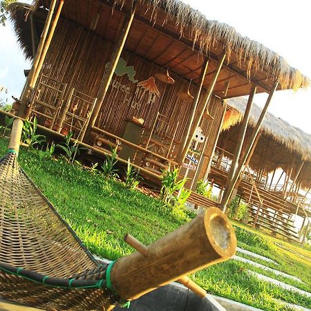 Phuree Hut パヤム島 エクステリア 写真