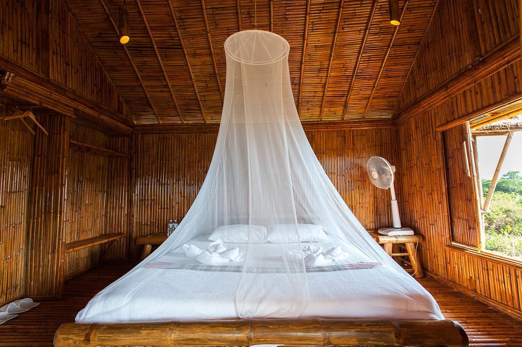 Phuree Hut パヤム島 部屋 写真